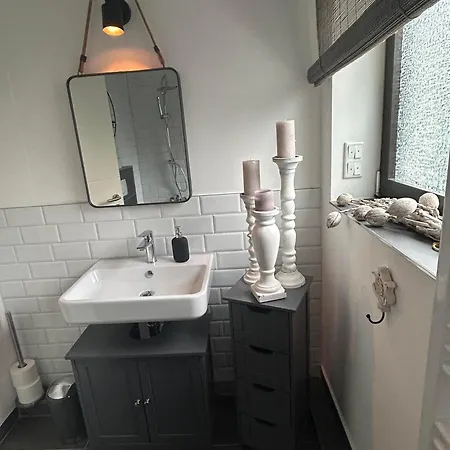 Cosy Bungalow-Apartment In Ruhiger Toplage - Naehe Duesseldorf Krefeld Extérieur photo